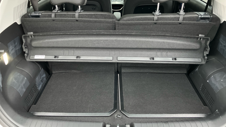 Hyundai INSTER 85kW 02 49kWh 5dr Auto Electric Hatchback